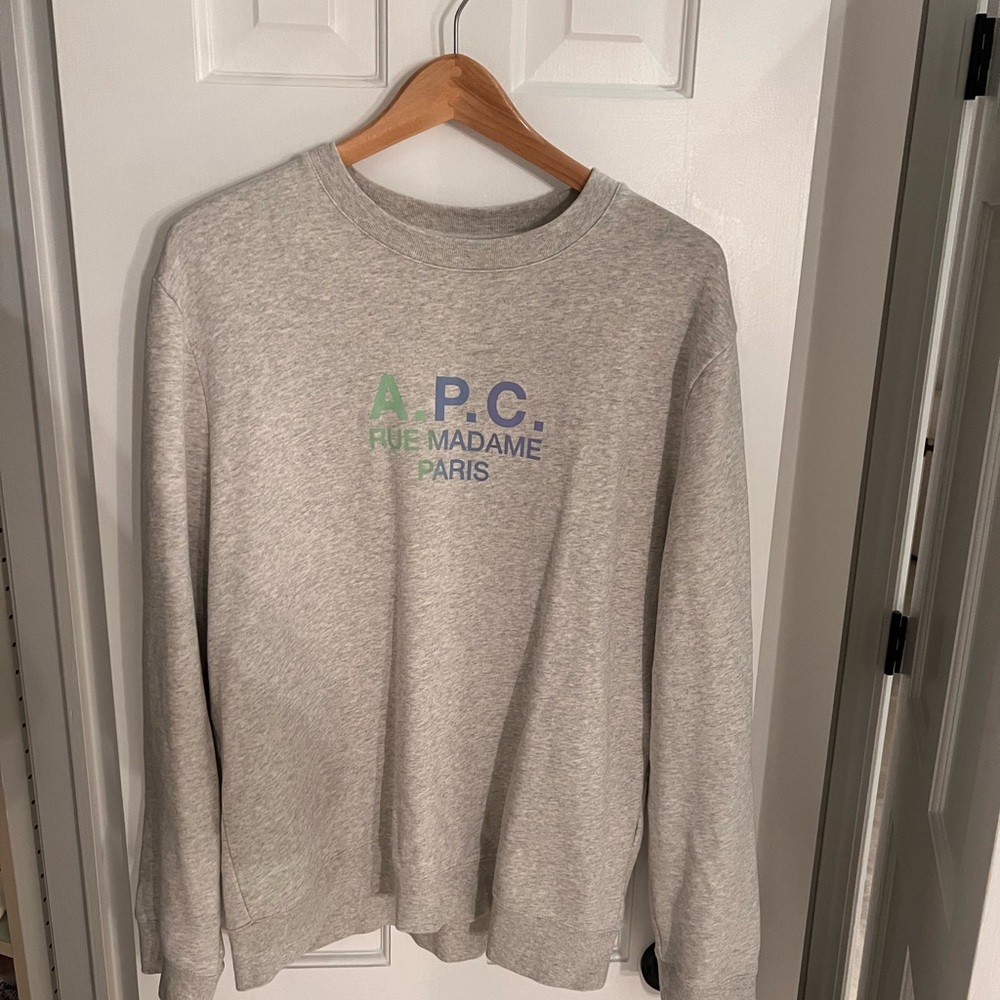 A.P.C STANDARD ITEM SWEATSHIRT